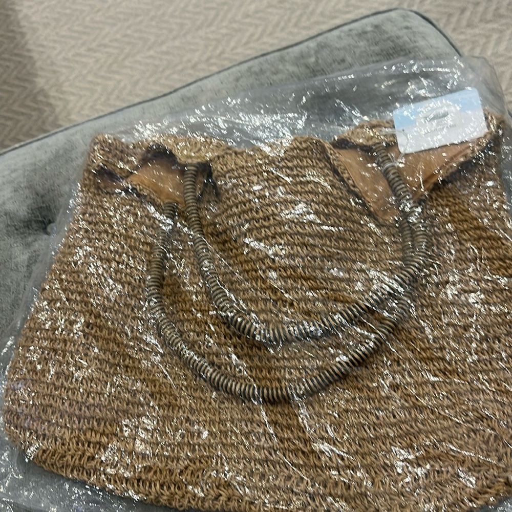 NWT Bay Sky Straw Tote